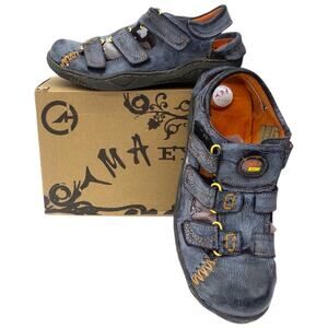 TMA Eyes Women's Size 8  Distressed Closed Toe Sandals Blue